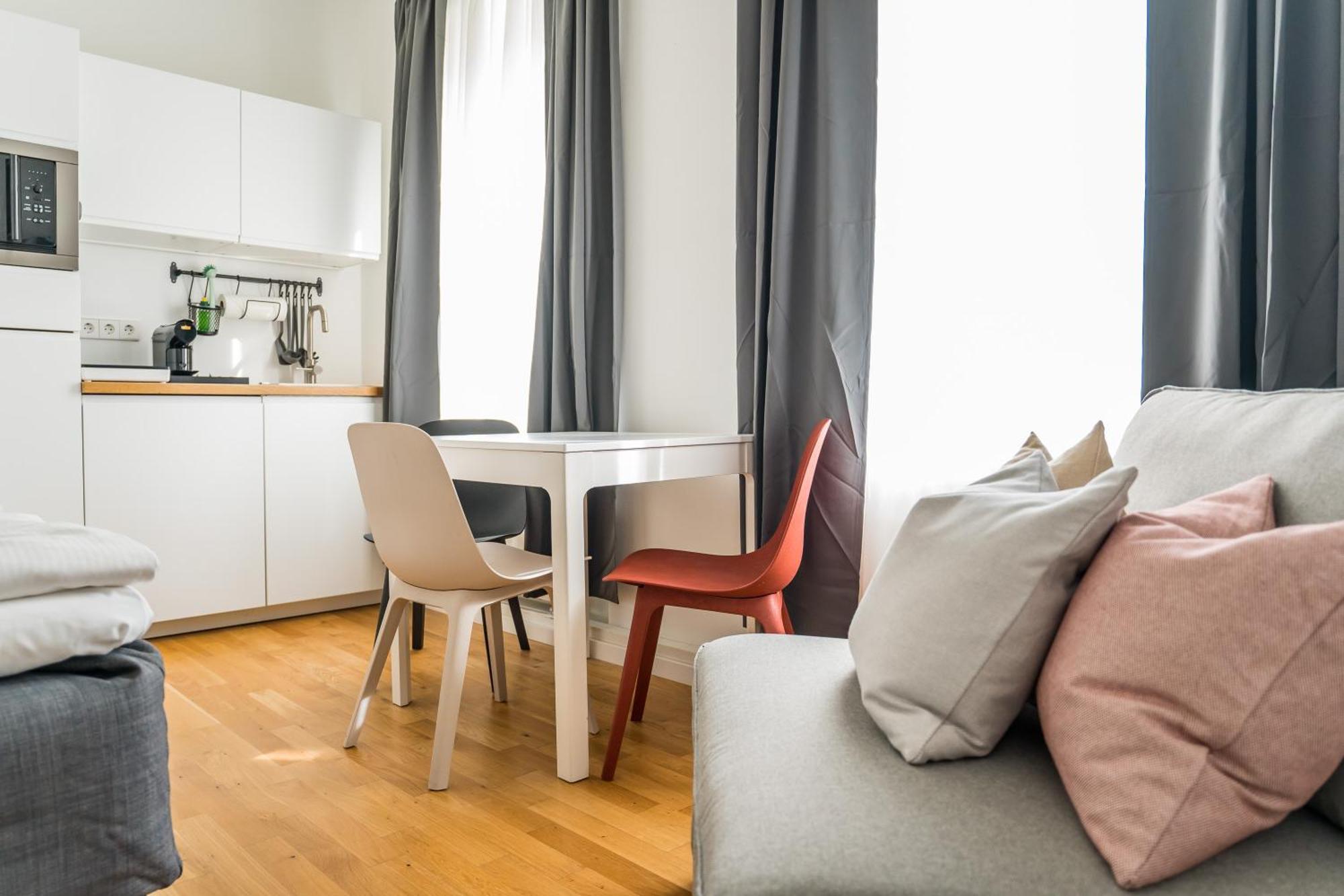 Homaris Apartments Schlueterstrasse Berlin Dış mekan fotoğraf